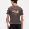 Schweres, kurzes T-Shirt mit Grafik Schweres, kurzes T-Shirt mit Grafik