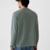 Schweres T-Shirt mit Rundhalsausschnitt Schweres T-Shirt mit Rundhalsausschnitt