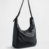 Slouchy-Tasche aus veganem Kieselleder