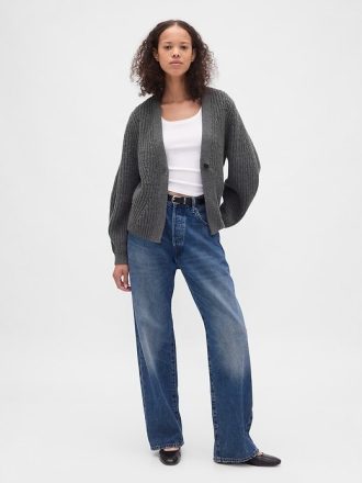 Strickjacke mit Fassärmeln