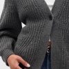 Strickjacke mit Fassärmeln