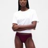 String aus Bio-Stretch-Baumwolle mit Spitzenbesatz String aus Bio-Stretch-Baumwolle mit Spitzenbesatz