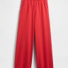 Sweatpants aus French Terry mit weitem Bein und gerolltem Saum Sweatpants aus French Terry mit weitem Bein und gerolltem Saum