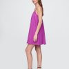 Swing-Kleid aus Baumwollgaze mit Stickerei Swing-Kleid aus Baumwollgaze mit Stickerei