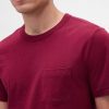 T-Shirt mit Tasche aus Bio-Baumwolle T-Shirt mit Tasche aus Bio-Baumwolle