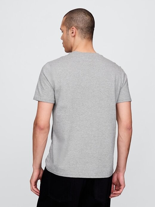 T-Shirt mit Tasche aus Bio-Baumwolle für Erwachsene T-Shirt mit Tasche aus Bio-Baumwolle für Erwachsene
