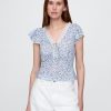 Top mit Spitzenbesatz und Blumenmuster Top mit Spitzenbesatz und Blumenmuster