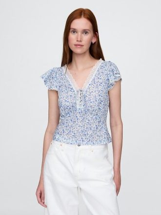 Top mit Spitzenbesatz und Blumenmuster