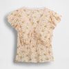 Top mit Spitzenbesatz und Blumenmuster Top mit Spitzenbesatz und Blumenmuster