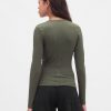 Transparentes, modernes Ripp-T-Shirt