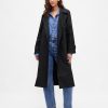 Trenchcoat mit Symbol