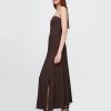 Trägerloses Maxikleid
