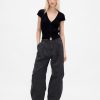 Twill-Fasshose mit mittelhohem Bund Twill-Fasshose mit mittelhohem Bund