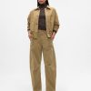 Twill-Fasshose mit mittelhohem Bund Twill-Fasshose mit mittelhohem Bund