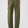 Twill-Fasshose mit mittelhohem Bund Twill-Fasshose mit mittelhohem Bund