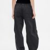 Twill-Fasshose mit mittelhohem Bund Twill-Fasshose mit mittelhohem Bund