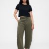 Twill-Fasshose mit mittelhohem Bund Twill-Fasshose mit mittelhohem Bund