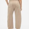 Twill-Fasshose mit mittelhohem Bund Twill-Fasshose mit mittelhohem Bund