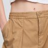 Twill-Fasshose mit mittelhohem Bund Twill-Fasshose mit mittelhohem Bund