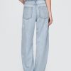 UltraSoft Barrel Jeans mit hohem Bund UltraSoft Barrel Jeans mit hohem Bund
