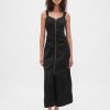 UltraSoft Denim-Maxikleid mit Reißverschluss vorne UltraSoft Denim-Maxikleid mit Reißverschluss vorne
