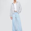 Ultraweiche Baggy-Jeans mit mittlerer Leibhöhe Ultraweiche Baggy-Jeans mit mittlerer Leibhöhe
