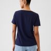 VintageSoft T-Shirt mit V-Ausschnitt aus Bio-Baumwolle VintageSoft T-Shirt mit V-Ausschnitt aus Bio-Baumwolle