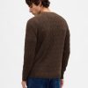Zopfmusterpullover aus Merinowollmischung Zopfmusterpullover aus Merinowollmischung