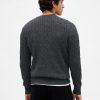 Zopfmusterpullover aus Merinowollmischung Zopfmusterpullover aus Merinowollmischung