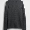 Zopfmusterpullover aus Merinowollmischung Zopfmusterpullover aus Merinowollmischung